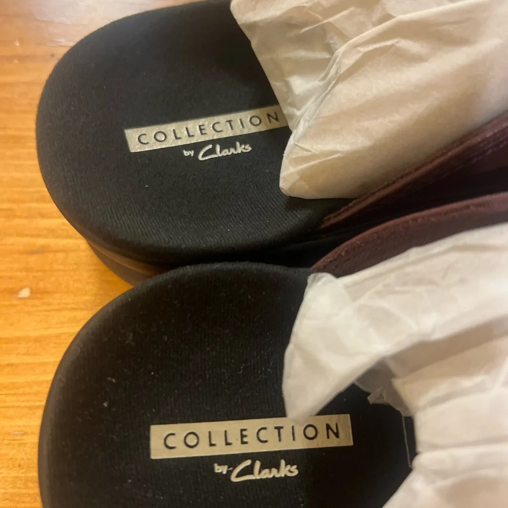 Brand new Clarks Women's Clogs 👠. - Picture 4 of 10